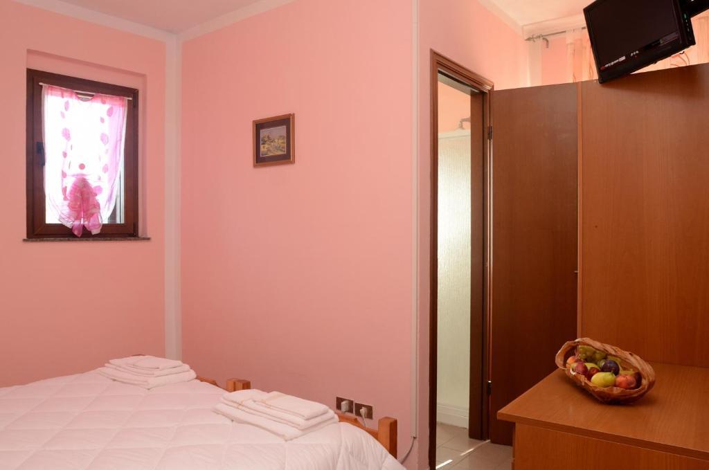Albergo Ristorante Da Piercarlo Brallo Di Pregola Phòng bức ảnh